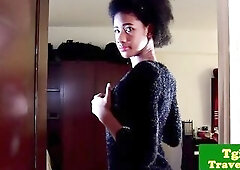 Ebony shemale jerking and showing off bigtits