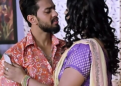 Amateur fetish big booty bitch riding with her bum