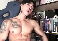 Muscle asian solo