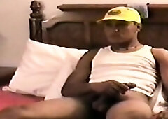 Vintage str8 stud got HJ from busty gay