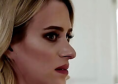 Sexy ts blonde Nikki Vicious begs for a huge cock in her ass