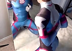 322.8 Videogame cosplayer loves it up the ass