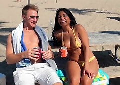 MILFHunter: Athletic Rose Monroe blowjob cum wearing bikini