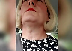 sissy vulva at the shops