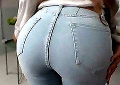 Hottie in tight jeans gets smashed hard
