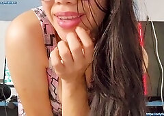 Hot latina, perfect pink pussy, solo squirt