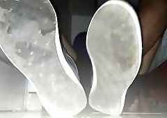 Gray Sneakers and Blue Socks PART 1 I Displaying Socks and Soles