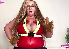 gushing squirt to put out the Canadian wildfires ???????? big beautiful woman firefighter masturbation