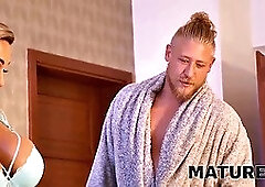 Wrong Door, but Right Hole: Czech Guy Accidentally Fucked USA Girlfriends stepmom, stepdad Helped