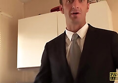 Pascal White Dominates Milf Layla Lixx