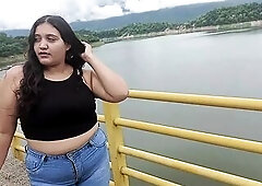 girl is abandoned by her boyfriend has sex with the delivery after he took her home as payment he sets it up