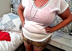 Attire, amateur homemade, mother