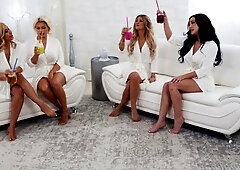 Brazzers: Spa Fun for Friends
