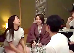 06085,Japanese lewd sex videos