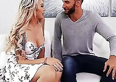 Trans Aubrey Kate gets fucked by her old college roommate - Transangels - Full Video at ShemaleDream.Tube