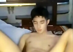 Thai teenager fucks his new toy
