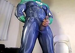 [piss] Mr Brown Strong & Mr Byron Stallion