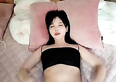 안보이는줄 알고 팬티내린 킥킥이 korean porn