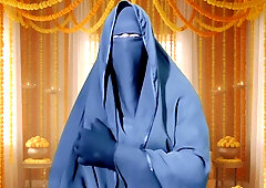 Horny Egyptian Stepmom Fucks Her 18 Years Old Stepson