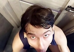 Young twink gets the opportunity for a shared blowjob at the nightclub from a horny chub