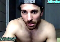 a gay verse top and on here to have some fun and chat with you all!