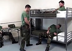 5 cheerful & lewd SOLDIERS