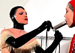 Cheep looking amateur milf brunette Vannah