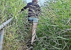 Annemieke Risky Flashing and Peeing