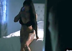 Erotic lesbian sex with Scarlett Sage and Jessie Lee