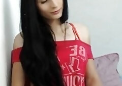 Light skin Tranny wants a nice dick to ride