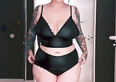 Come join your much loved curvy British mother I'd like to fuck, ElizabethHunny, for a hawt SHEIN underware try-on haul! See as I model a selecti