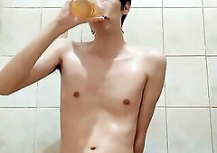 FagTeetajet Thai gay boy masturbate, drink my piss and cum and penetrate my ass, anal