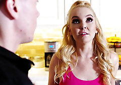 Rion leaves stepmum Aaliyah with a messy facial