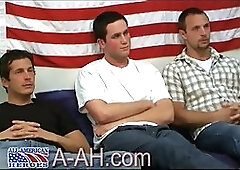 Steamy Threeway Wanking & Blowing