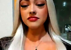 Perfect blonde babe in solo masturbation