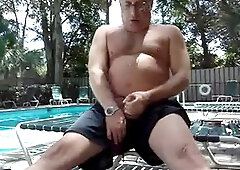 Poolside Cum Geyser 6