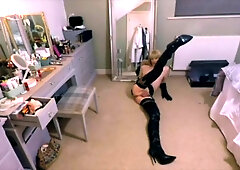 Kitty nylon woman bare in long black leather hip shoes and FF nylon pantyhose