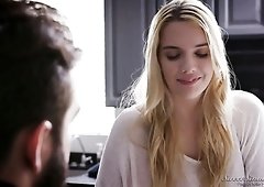 Ardent big bottomed hottie Mona Wales is so into topping stiff dick