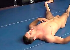 Alan Vs Alan Wrestling