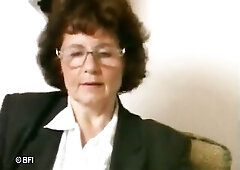 Wicked granny in hawt underware have a fun in her sextoy