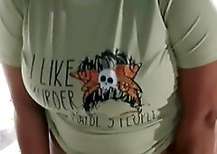 Ebony milf FreckleFace420 flashing pussy in public