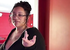 Hotel Workout During the time that Undressed - Casting Curvy