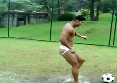 bangbangboys: Beneath the Pouring Rain, Two Gays United