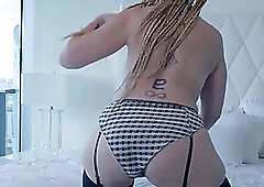 Finger Fucking, Twerking & Teasing! Sara Jay Plays With Herself!