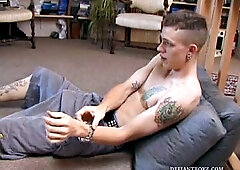 Shane Cums On His Face