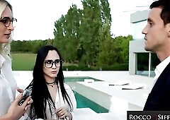 ROCCO SIFFREDI - Slothful Women Apologuze With Their Twats By Spitroasting Annoyed Boss