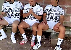A soccer squad, with the help of the sun, and sweat, concludes up poking each other.