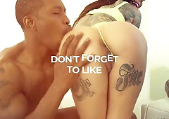 Skinny Lilibet Saunders Begs Slim Poke to Shove His Big Cock Into Her Hungry Mouth