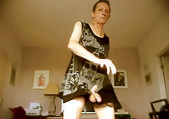 Black Widow Hammers Again !