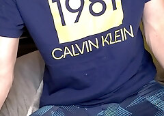 Unshaved Muscle Dude Home alone Unclothes on Camera and Blows his Flow